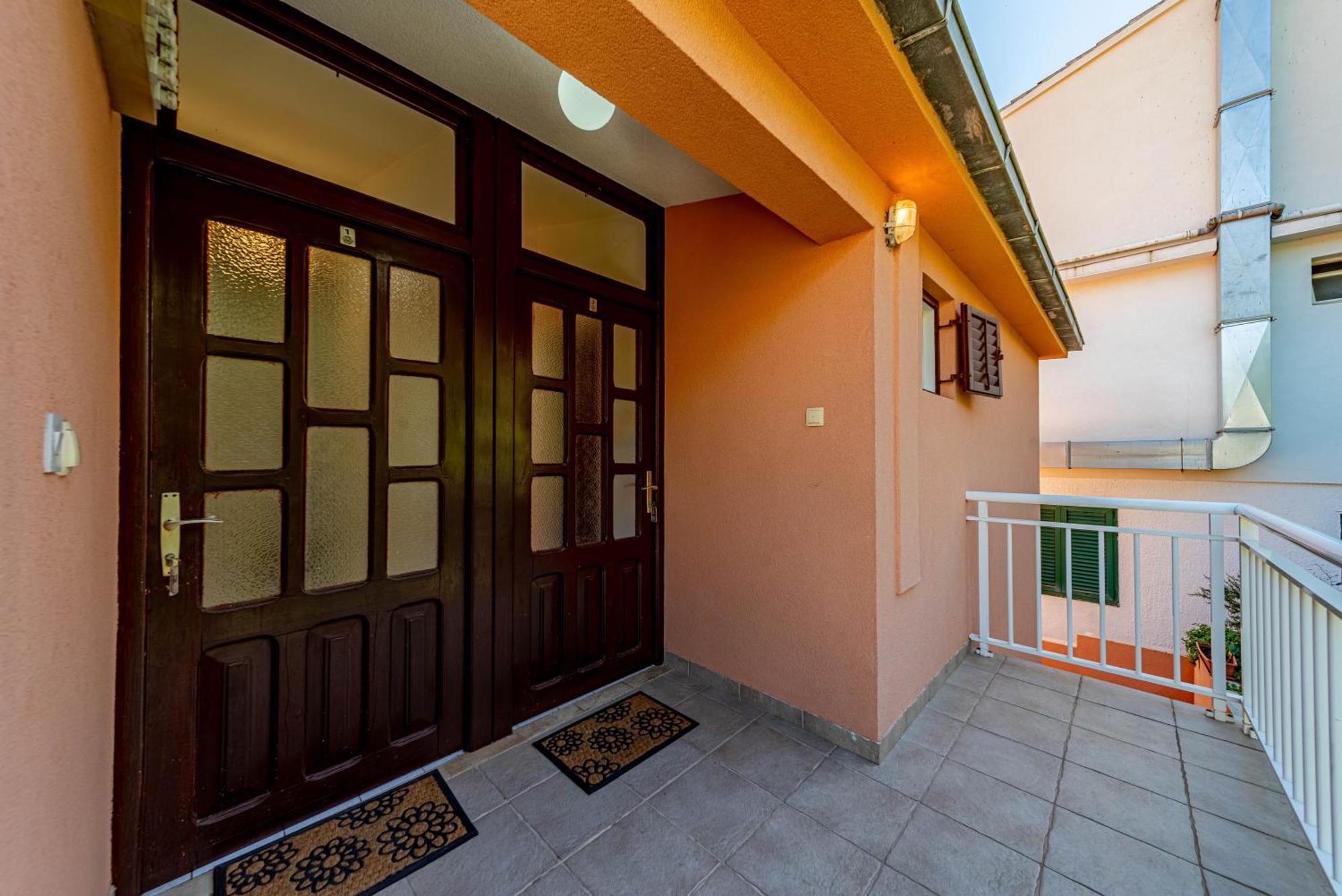 Apartments Kuzma Smokvica  Buitenkant foto