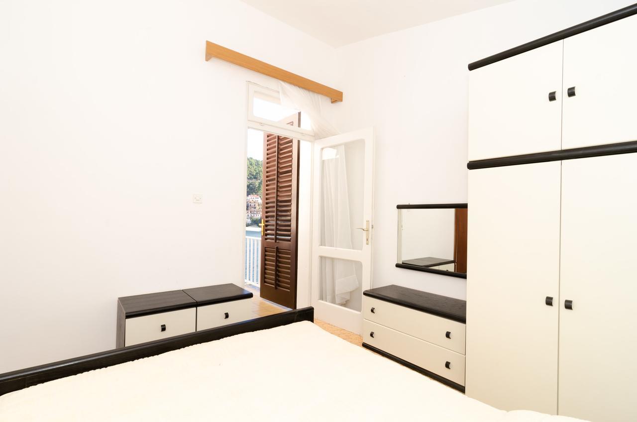 Apartments Kuzma Smokvica  Buitenkant foto
